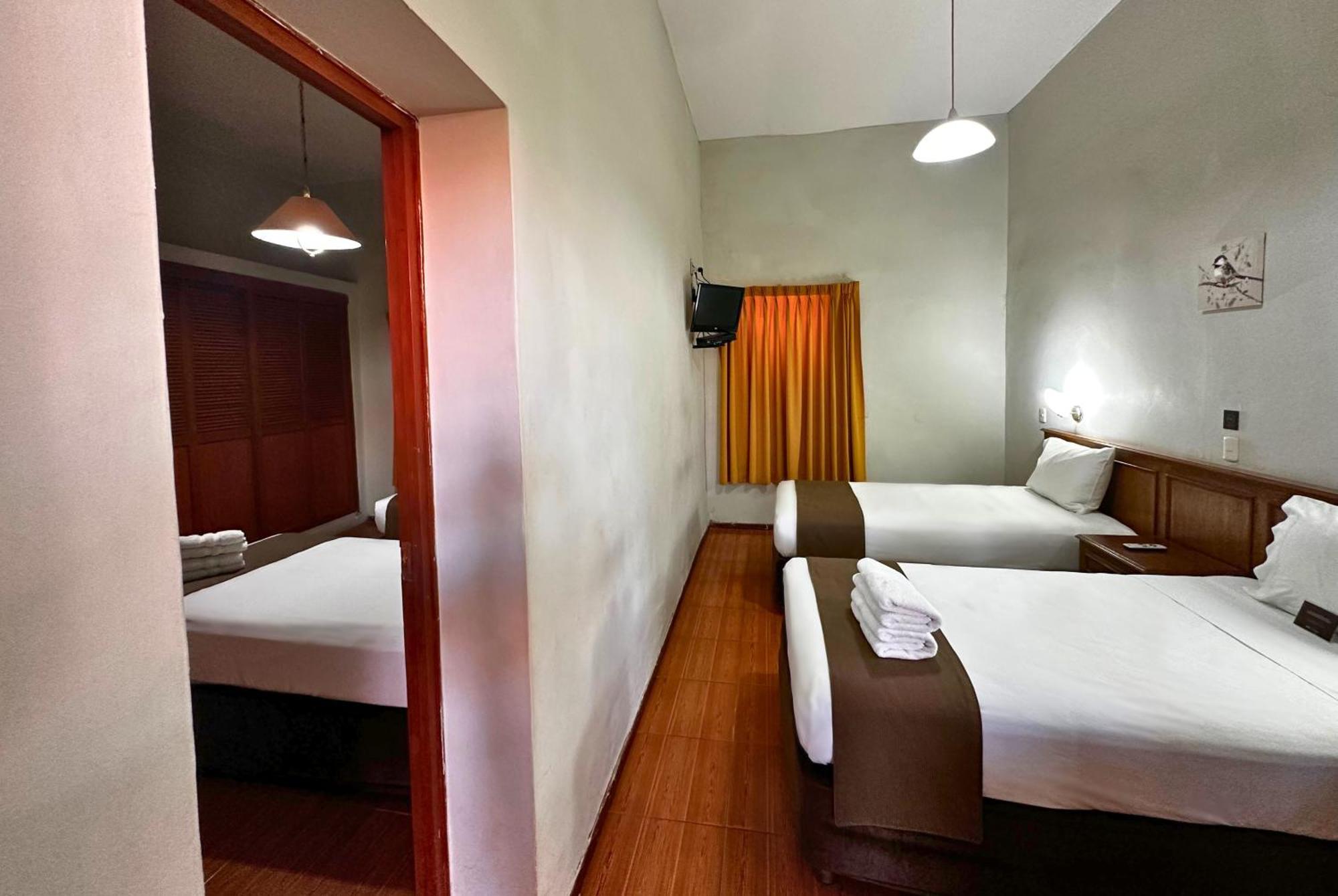 Dm Hoteles Mossone - Ica Buitenkant foto